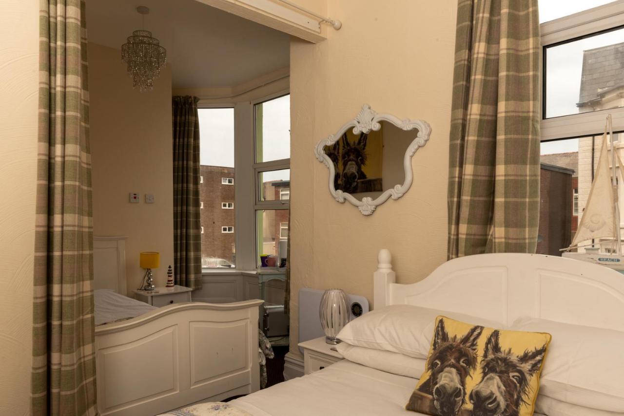 The Hurstmere Blackpool Exteriör bild